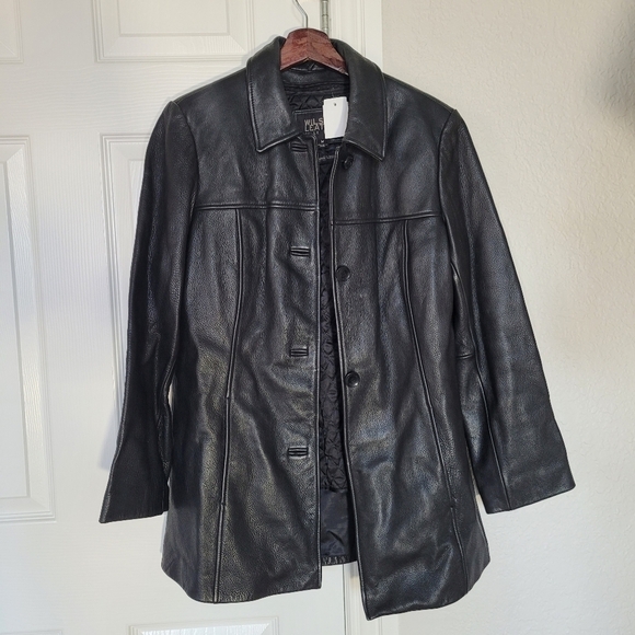 Wilsons Leather Other - Wilsons leather black jacket Thinsulate Liner - Men’s Medium 4 buttons